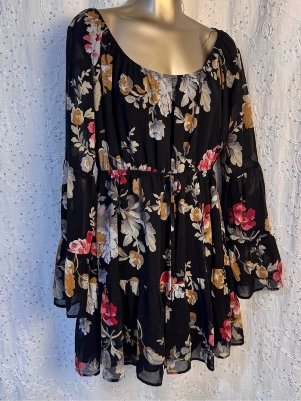 MINKPINK Flowing Floral Mini Dress with Flared Sleeves – Size M
